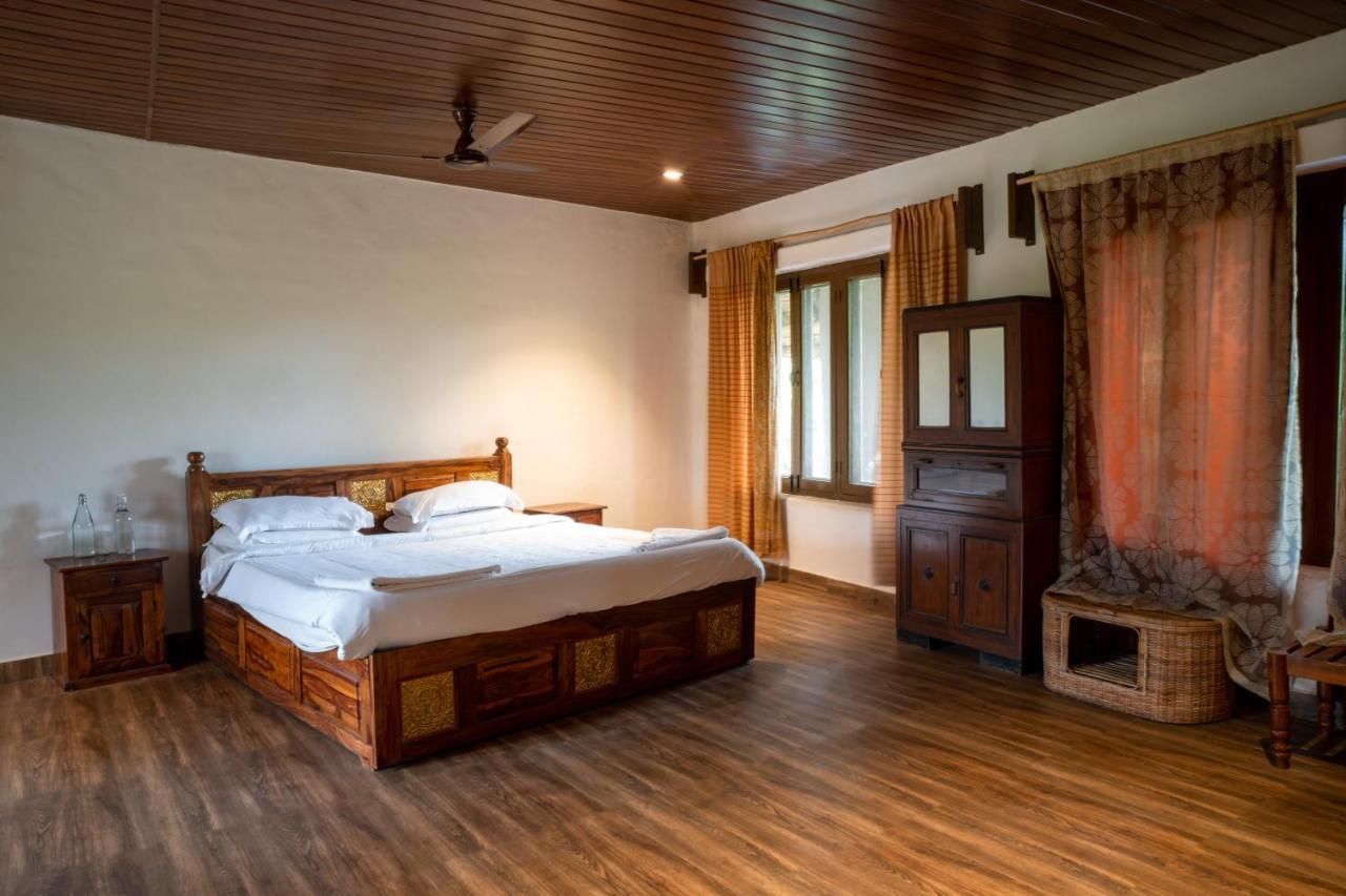 Hampi'S Whiskers Resort ภายนอก รูปภาพ